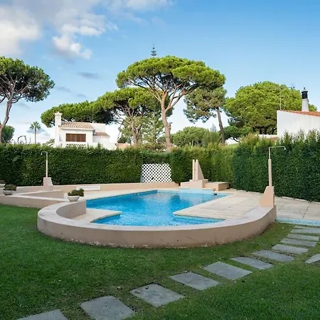 Alegria - Moradia Geminada 6 Com Piscina E Perto Dos Golfes Em Vilamoura Quarteira
